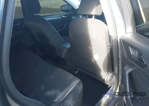 2019 Volkswagen Jetta 1.4T R-Line/1.4T S/1.4T Se from USA, damaged, VIN 3VWC57BU1KM053245